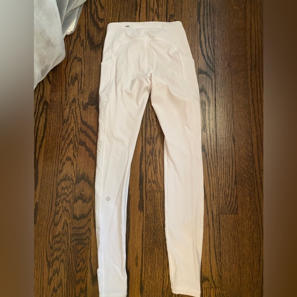 White lululemon leggings - Picture 4 of 5